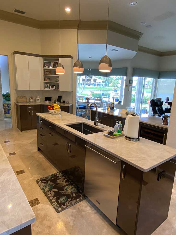 kitchen-remodel-in-boca-raton-fl-Cerutti-Island