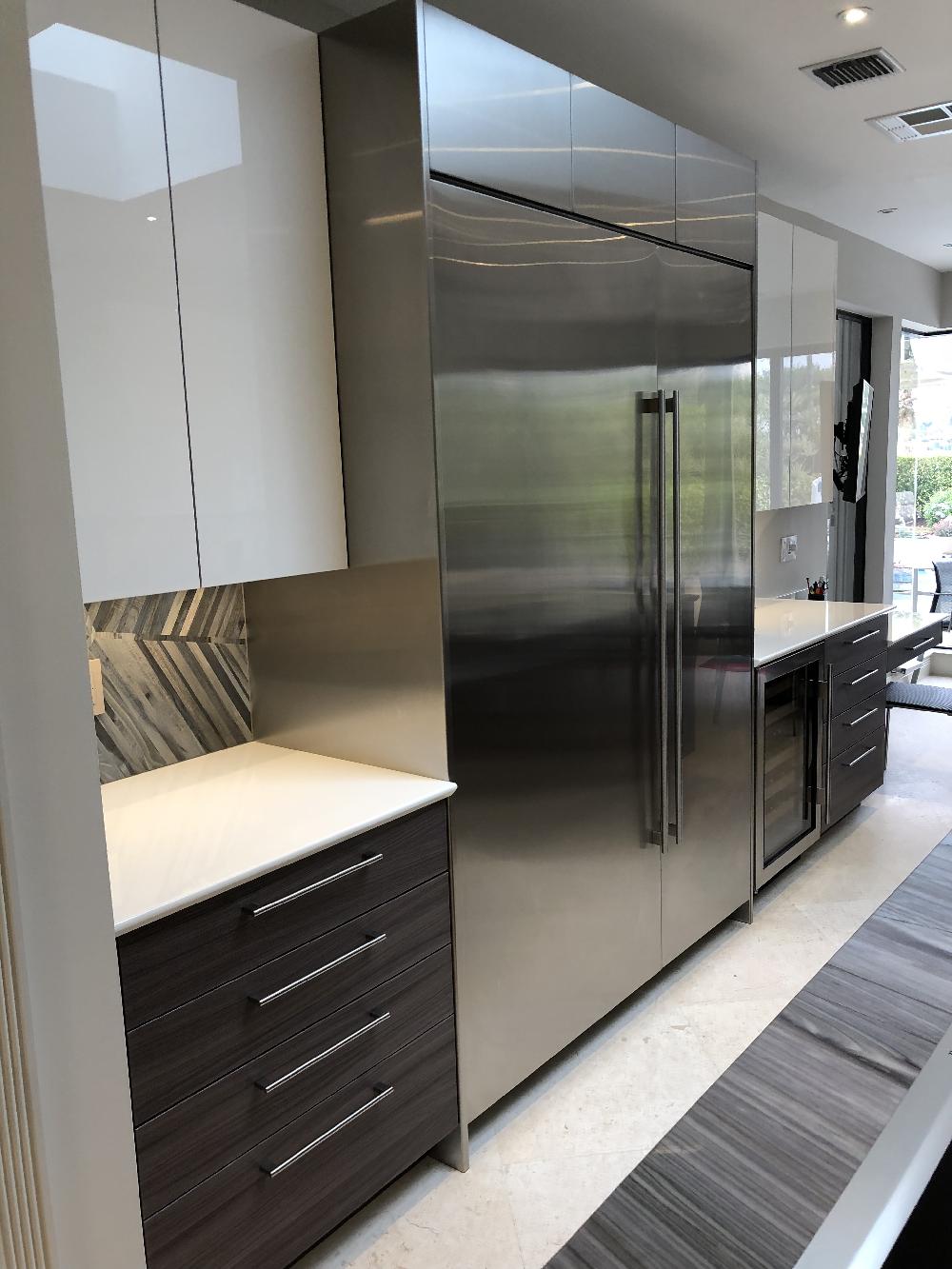 modern-kitchen-on-bocaire-blvd-in-boca-raton-fl-33487-005